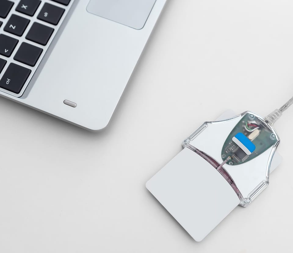 Smart ID kartalar: Raqamli xavfsizlik sari muhim qadam